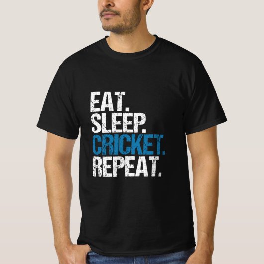 Eet. Slaap. Cricket. Herhaal. T-shirt (Voorkant)