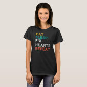 Eet Slaap Fix Harten Herhaal Hartarts Cardiolo T-shirt (Voorkant volledig)