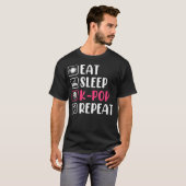 Eet Slaap K-Pop Herhaal T-shirt (Voorkant volledig)