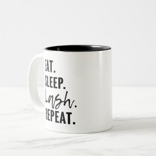 Eet. Slaap. Lash. Herhaal MOK (Voorkant links)