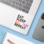 Eet Slaap Lesbienne Herhaal Sticker (Laptop met iPhone)