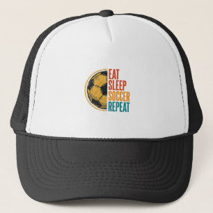 Eet Slaap Voetbal Herhaal Vintage Voetbal Shirt On Trucker Pet