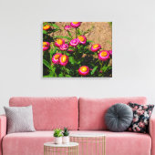 Eeuwigdurend in een bloementuin Canvasprint Canvas Afdruk (Insitu (Woonkamer))