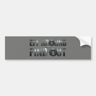 Eff Rond En Ontdek – Gunmetal. Bumpersticker