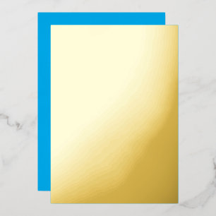 Effen cyaan blauwe achtergrond   Minimale zomersti Folie Uitnodiging