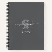 Effen kleur monogram schetsboek notitieboek (Voorkant)