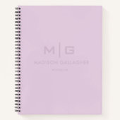 Effen zachte licht pastelkleur lavendel paars notitieboek (Voorkant)