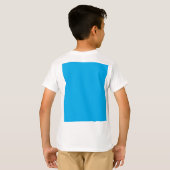 Efficiënte Cyaanblauwe Achtergrond | Zomer Minimaa T-shirt (Achterkant volledig)