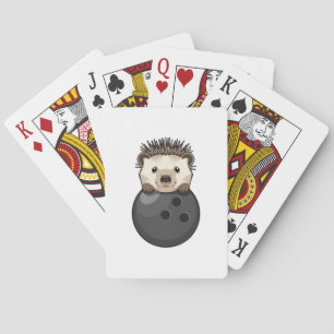 Egel bij Bowling met Bowlingbal Pokerkaarten