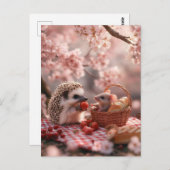 Egel en muis delen aardbeien - Picnic Briefkaart (Voorkant / Achterkant)