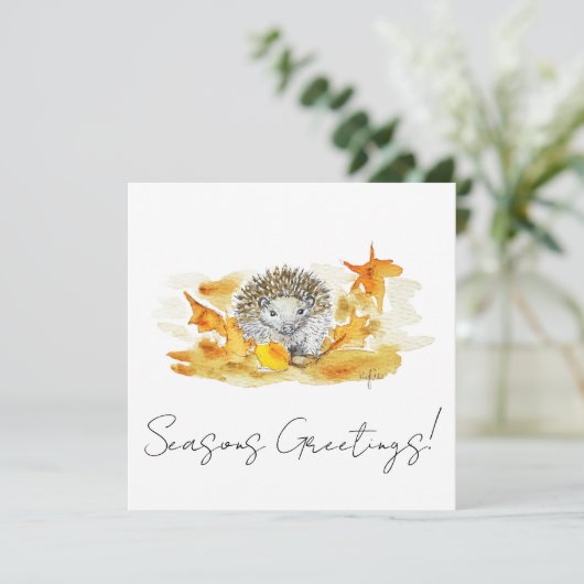 Egel in herfstbladeren feestdagenkaart (Staand voorkant)