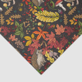 Egels en herfst bosflora op zwart tissuepapier (Detail)