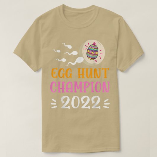 Egg Hunt Champion 2022 Easter Pregnancy Announceme T-shirt (Design voorkant)