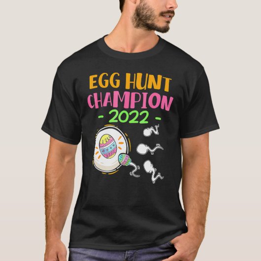 Egg Hunt Champion 2022 Paaszwangerschap T-shirt (Voorkant)
