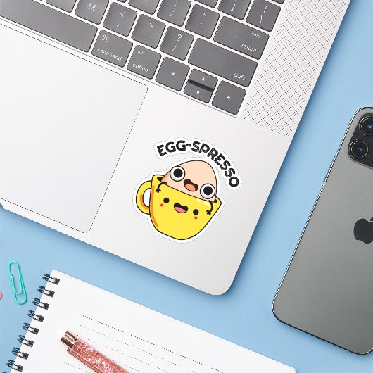 Egg-spresso Grappige Ei Koffie Pun Sticker (Laptop met iPhone)