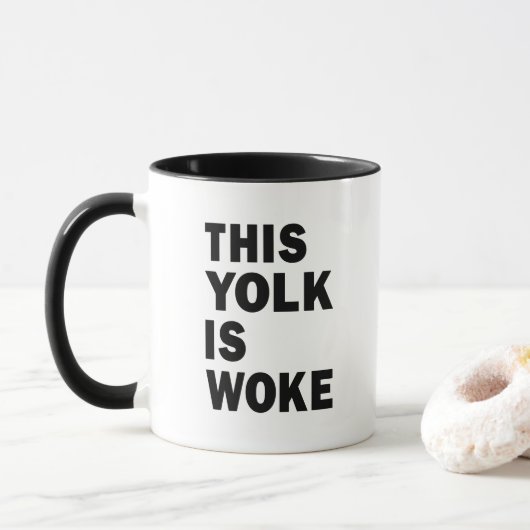 Egg Trending Funny Humor Deze dooier is wakker Mok (Met donut)