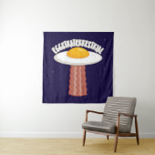 Eggstraterrestrisch met tekst wandkleed (In situ)