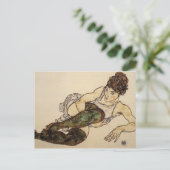 Egon Schiele- Raming Vrouw met groene kousen Briefkaart (Staand voorkant)
