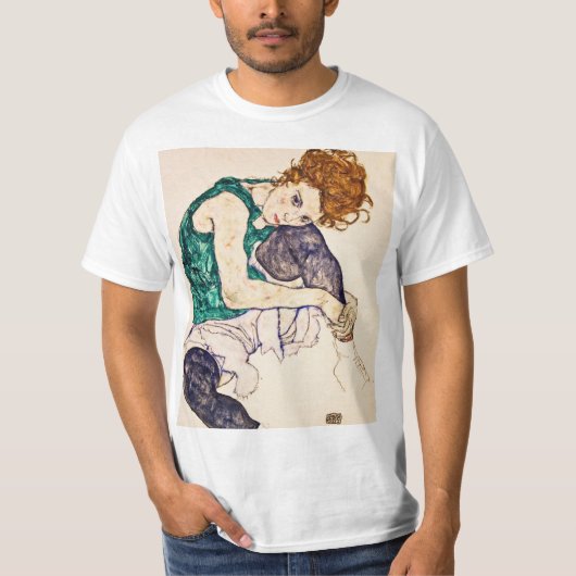 Egon Schiele - vrouw met legerwerk T-shirt (Voorkant)