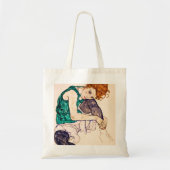 Egon Schiele - vrouw met legerwerk Tote Bag (Voorkant)