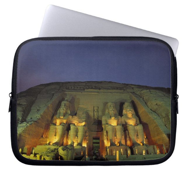 Egypte, Abu Simbel, Kolossale beelden van Ramses Laptop Sleeve (Voorkant)