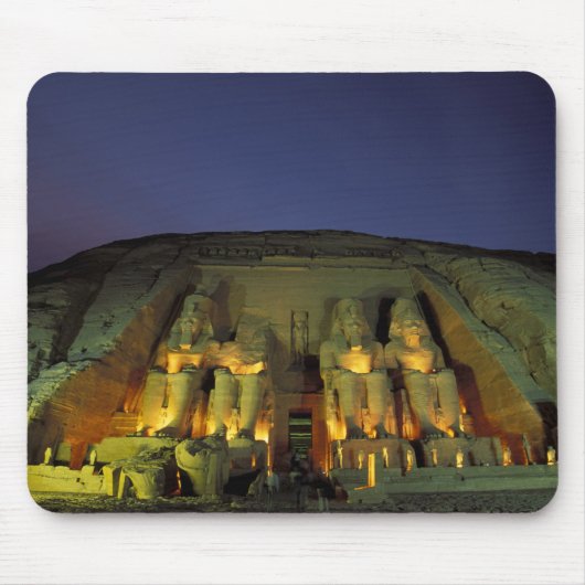 Egypte, Abu Simbel, kolossale cijfers van Ramesses Muismat (Voorkant)