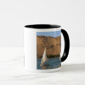 Egypte, Aswan, Nijl, Felucca-zeilboten, Mok (Voorkant rechts)