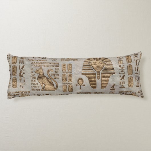 Egyptische hiërogliefen en godheden -  goud lichaamskussen (Achterkant)