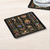 Egyptische hiërogliefen en godheden in zwart kartonnen onderzetters (Schuin)