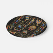 Egyptische hiërogliefen en godheden in zwart papieren bordje (Gekanteld)