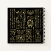 Egyptische hiërogliefen en oudheden in zwart goud notitieboek (Achterkant)