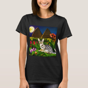 Egyptische Mau Cat in een Midnight Garden T-shirt