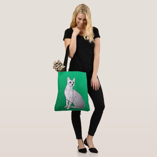 Egyptische Mau Cat over Jade Green Tote Bag (Op model)