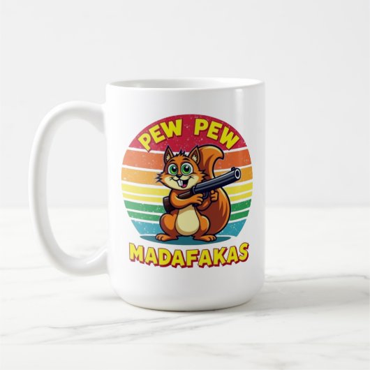 Eichhörnchen im Action-Modus: PEW PEW! Koffiemok (Links)