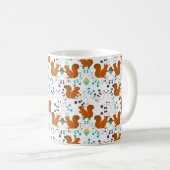 Eichhörnchen mit Eicheln Beeren Muster Koffiemok (Voorkant rechts)