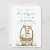 Eieren en konijntje in Basket Easter Egg Hunt Kaart (Voorkant)