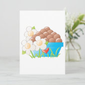 Eieren in blauwe kom met bloemen en hart kaart (Staand voorkant)