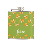 Eieren in bruine mand op groen heupfles (Voorkant)