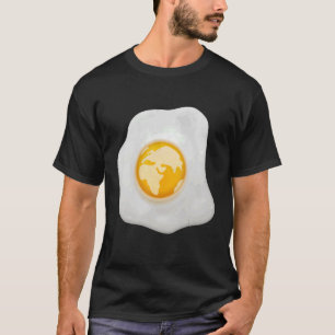 Eieren met Wereldbol op de aarde op de yolk Costum T-shirt