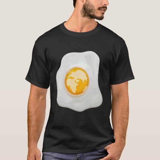 Eieren met Wereldbol op de aarde op de yolk Costum T-shirt (Voorkant)