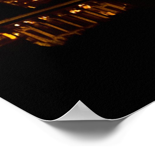 Eiffel Tower illuminated at 1900 Paris Exposition Poster (Hoek)