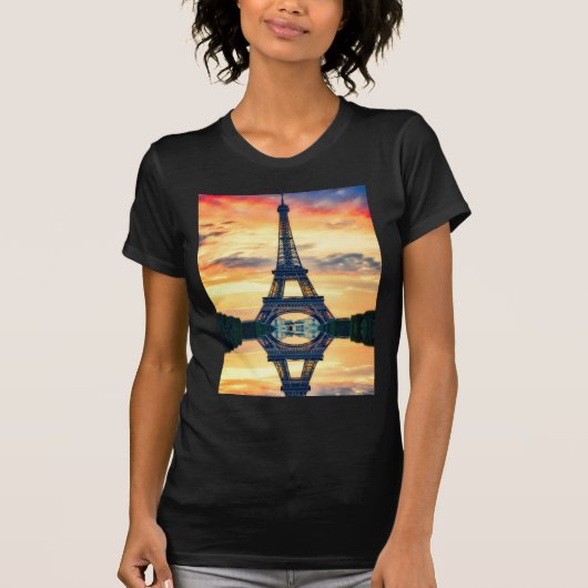 Eiffel Tower Paris Avond European Travel T-shirt (Voorkant)