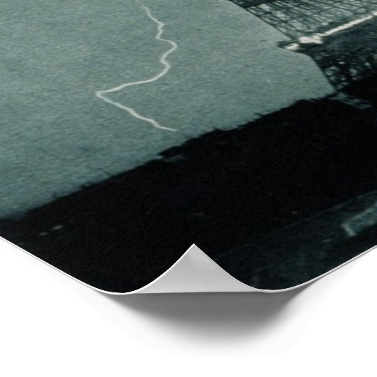 Eiffel Tower Struck Poster (Hoek)