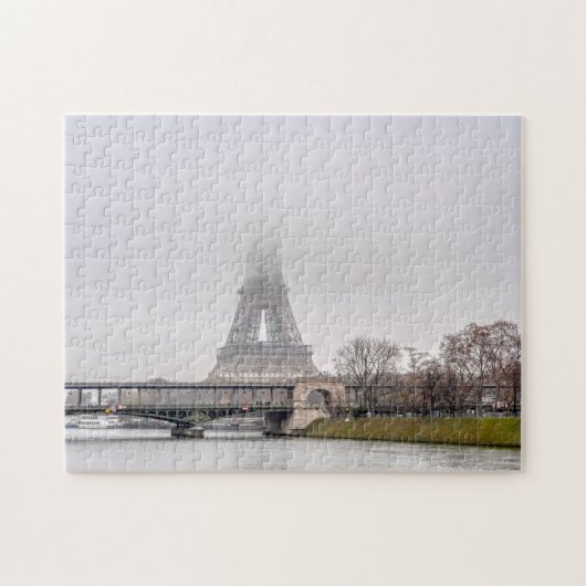 Eiffeltoren en Bir-hakeim-brug op een slechte dag Legpuzzel (Horizontaal)