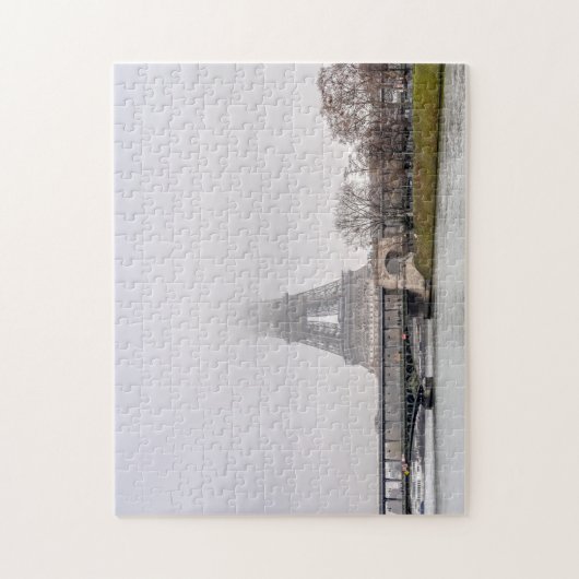Eiffeltoren en Bir-hakeim-brug op een slechte dag Legpuzzel (Verticaal)