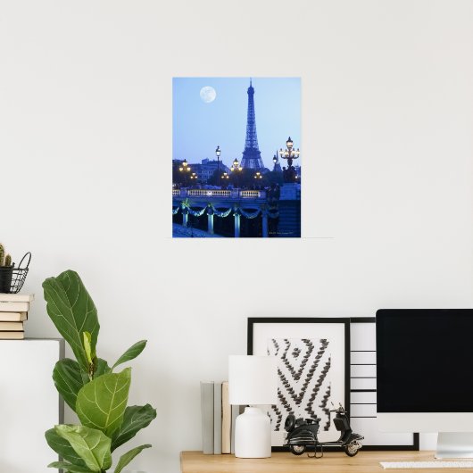 Eiffeltoren in Dusk Poster (Thuiskantoor)