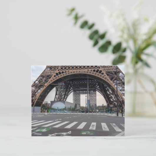 Eiffeltoren tijdens coronacrisis in Parijs Briefkaart (Staand voorkant)