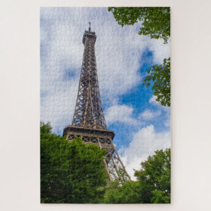 Eiffeltoren tussen blauwe hemel en bomen, Parijs Legpuzzel