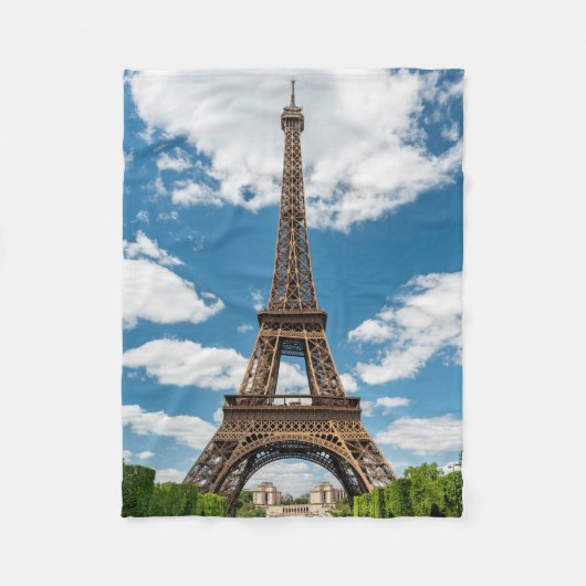 Eiffeltoren uitzicht vanuit Champ de Mars openbaar Fleece Deken (Voorkant)