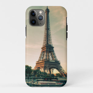 Eiffeltoren werpt kussen op Case-Mate iPhone case
